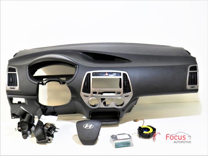 Airbag sets + modules with part number 888 stock