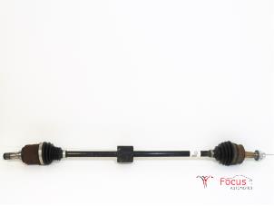 Used Front drive shaft, right Opel Corsa E 1.2 16V Price € 19,95 Margin scheme offered by Focus Automotive