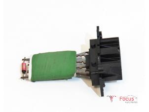 Used Heater resistor Opel Corsa E 1.2 16V Price € 15,00 Margin scheme offered by Focus Automotive