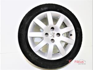 Used Wheel + tyre Peugeot 207 CC (WB) 1.6 16V Price € 55,00 Margin scheme offered by Focus Automotive