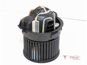 Used Heating and ventilation fan motor Citroen C3 Picasso (SH) 1.4 16V VTI 95 Price € 14,95 Margin scheme offered by Focus Automotive