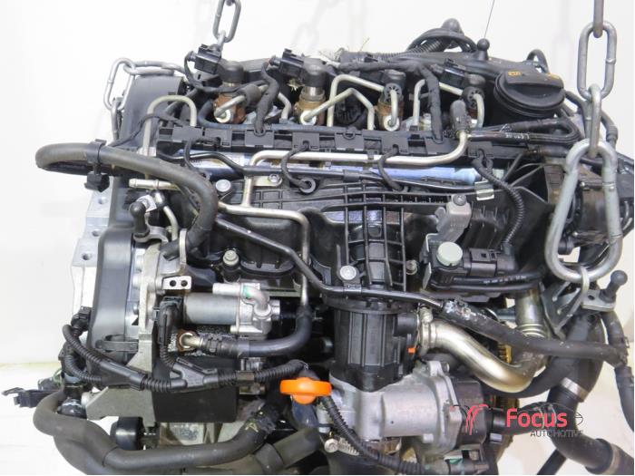 Moteur Volkswagen Golf VI Variant 1.6 TDI 16V 105 03L130277B CAYC