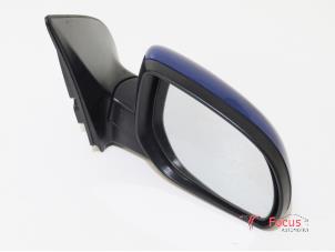 Used Wing mirror, right Hyundai i20 1.4 CRDi 16V Price € 75,00 Margin scheme offered by Focus Automotive