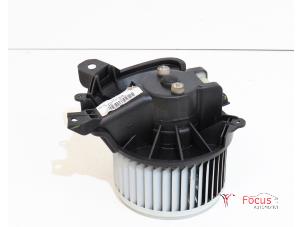 Used Heating and ventilation fan motor Opel Corsa E 1.2 16V Price € 14,95 Margin scheme offered by Focus Automotive