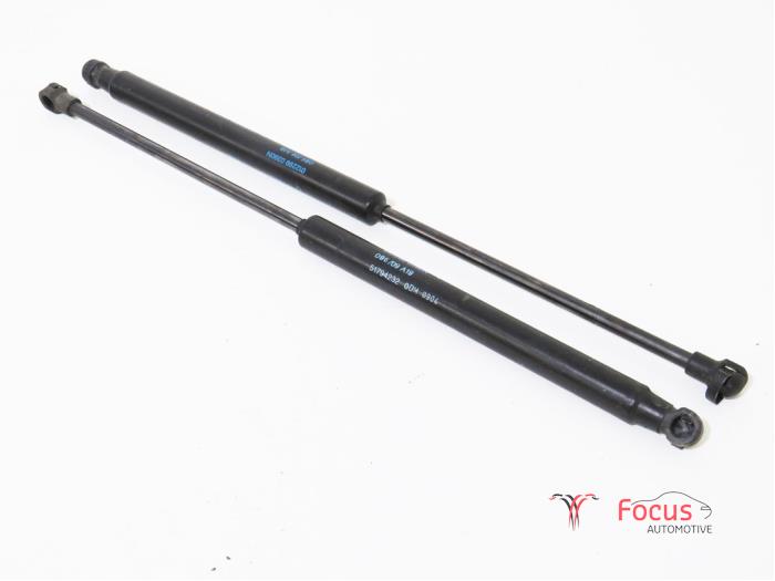 Set of tailgate gas struts from a Ford Ka II 1.2 2009