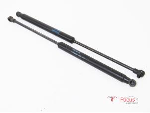 Used Set of tailgate gas struts Ford Ka II 1.2 Price € 5,00 Margin scheme offered by Focus Automotive