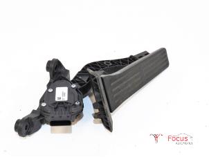 Used Throttle pedal position sensor Kia Cee'd Sportswagon (JDC5) 1.6 CRDi 16V VGT Price € 55,00 Margin scheme offered by Focus Automotive