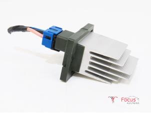 Used Heater resistor Kia Cee'd Sportswagon (JDC5) 1.6 CRDi 16V VGT Price € 45,00 Margin scheme offered by Focus Automotive
