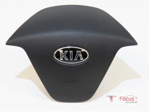 Used Left airbag (steering wheel) Kia Cee'd Sportswagon (JDC5) 1.6 CRDi 16V VGT Price € 125,00 Margin scheme offered by Focus Automotive