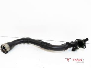 Used Intercooler tube Renault Clio IV (5R) 0.9 Energy TCE 75 12V Price € 35,00 Margin scheme offered by Focus Automotive
