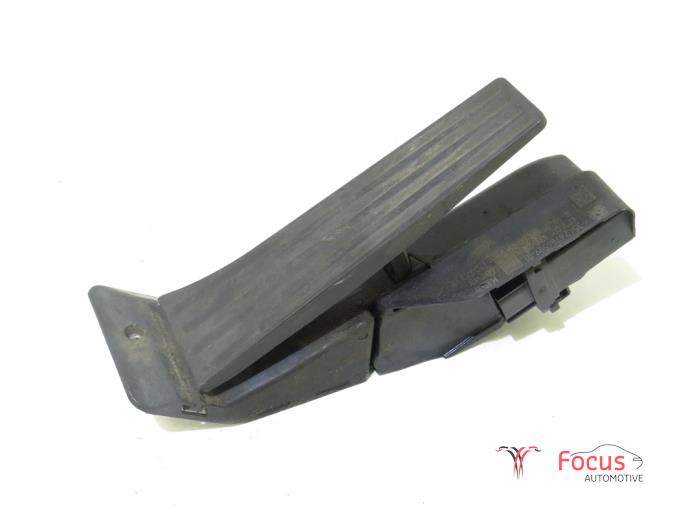 Begagnade Gaspedalsensor BMW 1 serie (E81) 116d 16V Pris € 30,00 Marginaltabell erbjuds av Focus Automotive