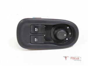 Used Multi-functional window switch Opel Movano 2.3 CDTi 16V FWD Price € 18,15 Inclusive VAT offered by Focus Automotive