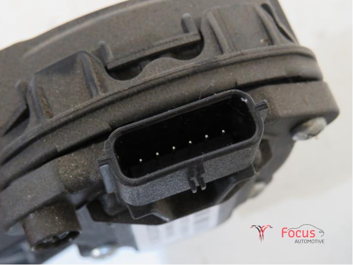 Used Opel Movano 2.3 CDTi 16V FWD Throttle pedal position sensor ...