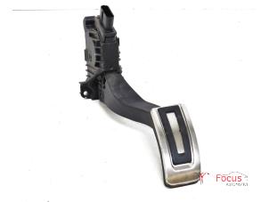 Używane Czujnik polozenia pedalu gazu Volkswagen Golf VII (AUA) 1.6 TDI 16V Cena € 10,00 Procedura marży oferowane przez Focus Automotive