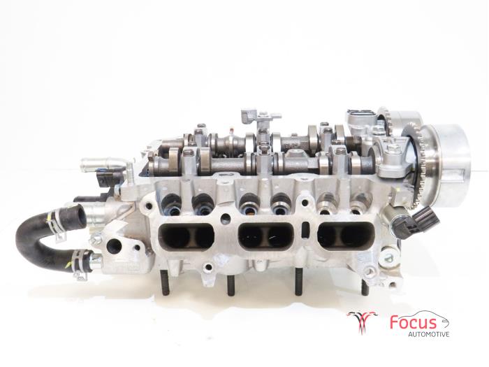 Używane Glowica cylindra Peugeot 108 1.0 12V VVT-i Cena € 175,00 Procedura marży oferowane przez Focus Automotive
