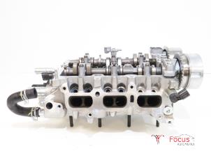Usagé Tête de cylindre Peugeot 108 1.0 12V VVT-i Prix € 175,00 Règlement à la marge proposé par Focus Automotive