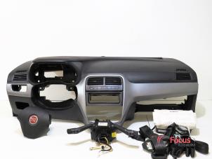 Used Airbag set Fiat Grande Punto (199) 1.3 JTD Multijet 16V Price € 350,00 Margin scheme offered by Focus Automotive