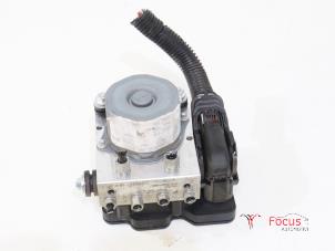 Usagé Pompe ABS Renault Kadjar (RFEH) 1.5 dCi DPF Prix € 125,00 Règlement à la marge proposé par Focus Automotive
