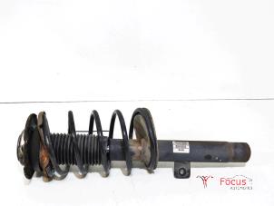 Used Front shock absorber rod, left Peugeot 206+ (2L/M) 1.1 XR,XS Price € 30,00 Margin scheme offered by Focus Automotive