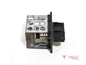 Used Heater resistor Peugeot 206+ (2L/M) 1.1 XR,XS Price € 7,00 Margin scheme offered by Focus Automotive