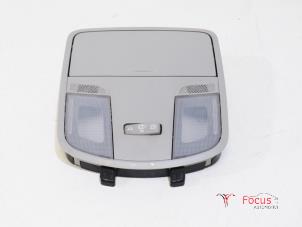 Used Interior lighting, front Kia Rio III (UB) 1.2 CVVT 16V Price € 35,00 Margin scheme offered by Focus Automotive