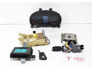 Used Ignition lock + computer Kia Rio III (UB) 1.2 CVVT 16V Price € 175,00 Margin scheme offered by Focus Automotive