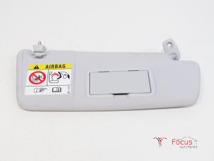 Używane Oslona przeciwsloneczna Opel Adam 1.2 16V Cena € 24,95 Procedura marży oferowane przez Focus Automotive