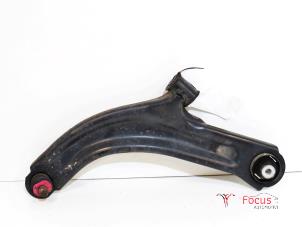 Used Front wishbone, left Nissan Note (E11) 1.5 dCi 86 Price € 30,00 Margin scheme offered by Focus Automotive