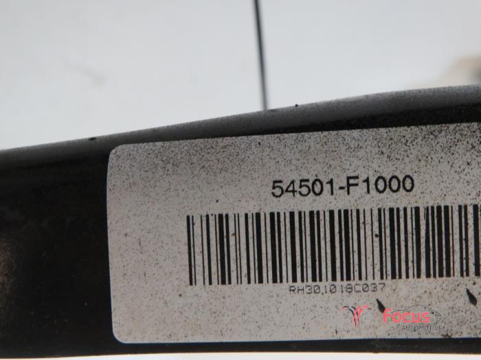 Bras de suspension avant droit d'un Kia Sportage (QL) 1.6 GDI 132 16V 4x2 2019