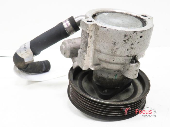 Usagé Pompe de direction Fiat Fiorino (225) 1.3 JTD 16V Multijet Prix € 35,00 Règlement à la marge proposé par Focus Automotive
