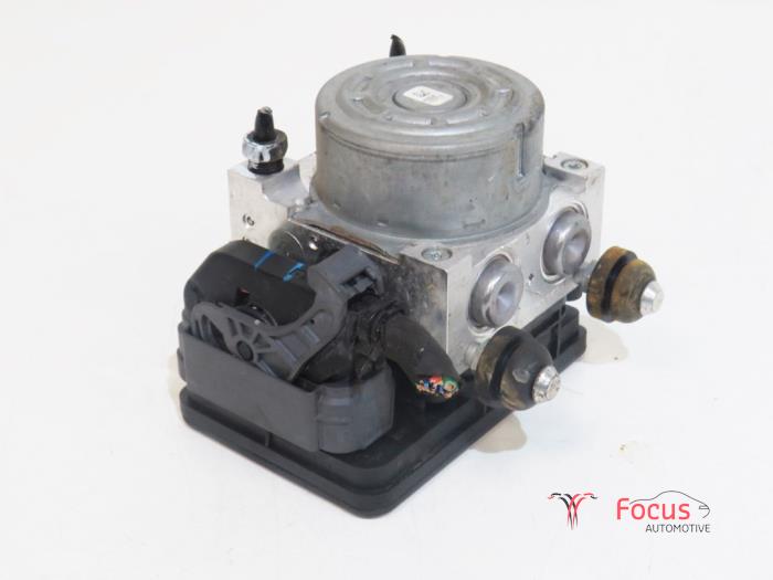 Begagnade ABS-pump Kia Picanto (JA) 1.2 16V Pris € 74,95 Marginaltabell erbjuds av Focus Automotive