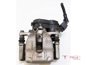 Used Rear brake calliper, left Renault Megane IV Estate (RFBK) 1.3 TCE 100 16V Price € 95,00 Margin scheme offered by Focus Automotive