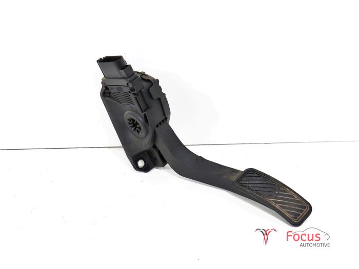 Begagnade Gaspedalsensor Ford Fiesta 6 (JA8) 1.6 TDCi 16V 95 Pris € 9,95 Marginaltabell erbjuds av Focus Automotive