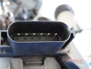 Gaspedalposition Sensor van een Ford Fiesta 6 (JA8) 1.6 TDCi 16V 95 2010