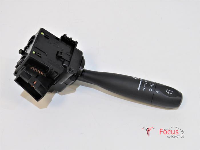 Interruptor de limpiaparabrisas de un Hyundai i10 (F5) 1.1i 12V LPG 2012