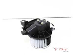 Usados Motor de ventilador de calefactor Fiat Punto Evo (199) 1.3 JTD Multijet 85 16V Precio € 25,00 Norma de margen ofrecido por Focus Automotive