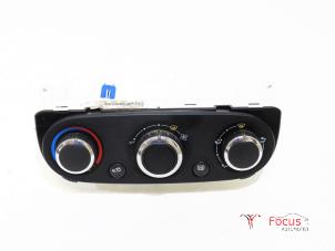 Used Heater control panel Renault Clio IV (5R) 1.2 16V GPL Price € 25,00 Margin scheme offered by Focus Automotive