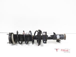 Used Front shock absorber rod, right Mazda 2 (DE) 1.4 CDVi 16V Price € 34,95 Margin scheme offered by Focus Automotive