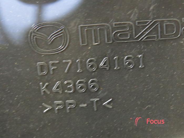 Handschuhfach van een Mazda 2 (DE) 1.4 CDVi 16V 2007