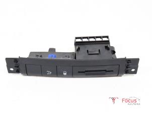 Gebrauchte Zentralverriegelung Schalter Peugeot 207/207+ (WA/WC/WM) 1.6 16V VTi Preis € 30,00 Margenregelung angeboten von Focus Automotive
