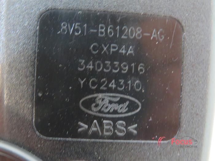 Lengüeta cinturón de seguridad izquierda delante de un Ford Fiesta 6 (JA8) 1.6 TDCi 16V 95 2011