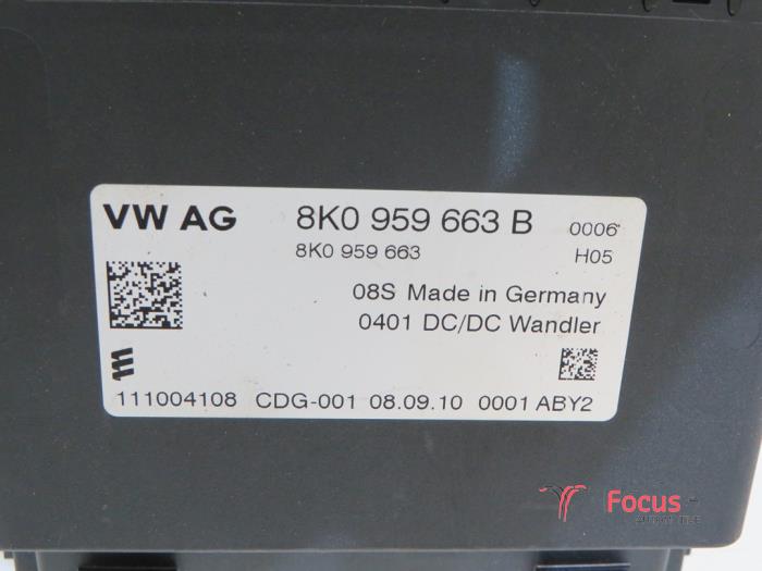 Regulador de tensión de un Audi A4 Avant (B8) 2.0 TDI 16V 2010