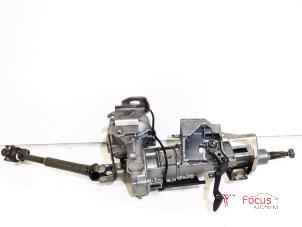 Used Power steering pump Renault Clio IV (5R) 1.2 16V Price € 175,00 Margin scheme offered by Focus Automotive