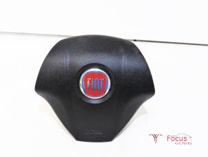 Used Left airbag (steering wheel) Fiat Punto III (199) 1.4 Price € 70,00 Margin scheme offered by Focus Automotive