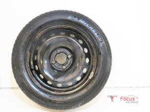 Usados Rueda de repuesto Fiat Punto III (199) 1.4 Precio € 25,00 Norma de margen ofrecido por Focus Automotive
