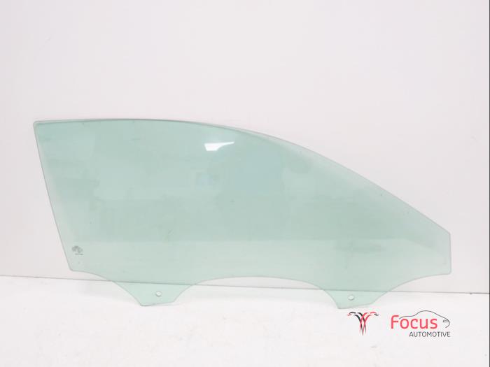 Usados Ventanilla de puerta de 2 puertas derecha Audi A3 (8V1/8VK) 1.4 TFSI 16V Precio € 27,75 Norma de margen ofrecido por Focus Automotive