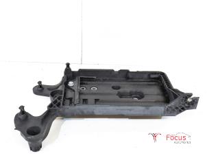 Used Battery box Volkswagen Golf VII (AUA) 1.6 TDI 16V Price € 9,95 Margin scheme offered by Focus Automotive