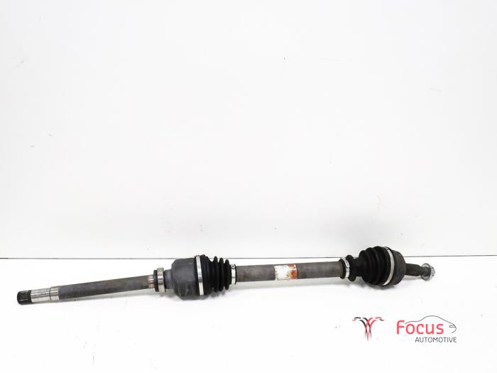 Front drive shaft, right from a Peugeot 308 (L3/L8/LB/LH/LP) 1.6 16V THP 2013