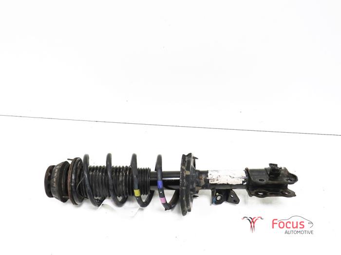 Front shock absorber rod, left from a Kia Picanto (TA) 1.0 12V 2015
