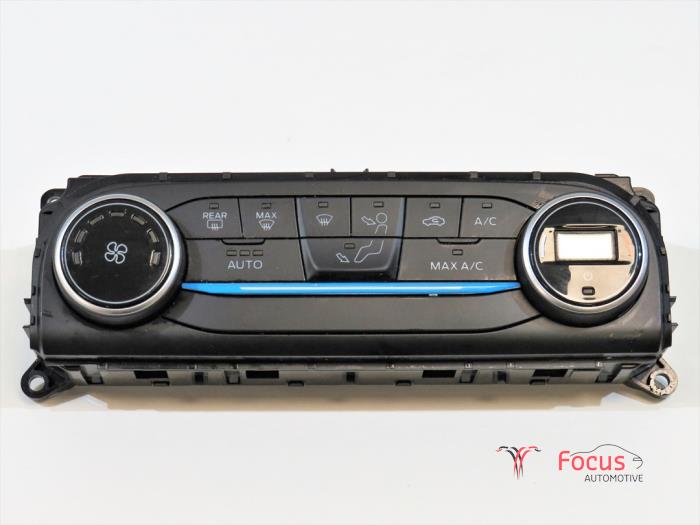 Panel de control de calefacción de un Ford Fiesta 7 1.0 EcoBoost 12V 100 2018